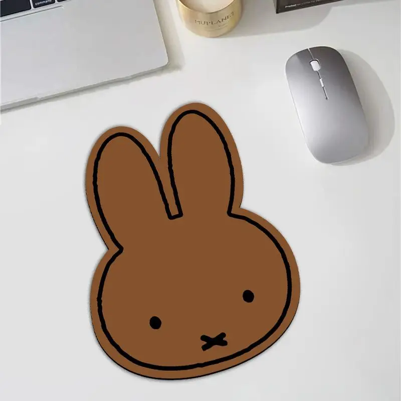 Kawaii Miffy Rabbit Shaped Mou - Office Furniture Brands recension och pris